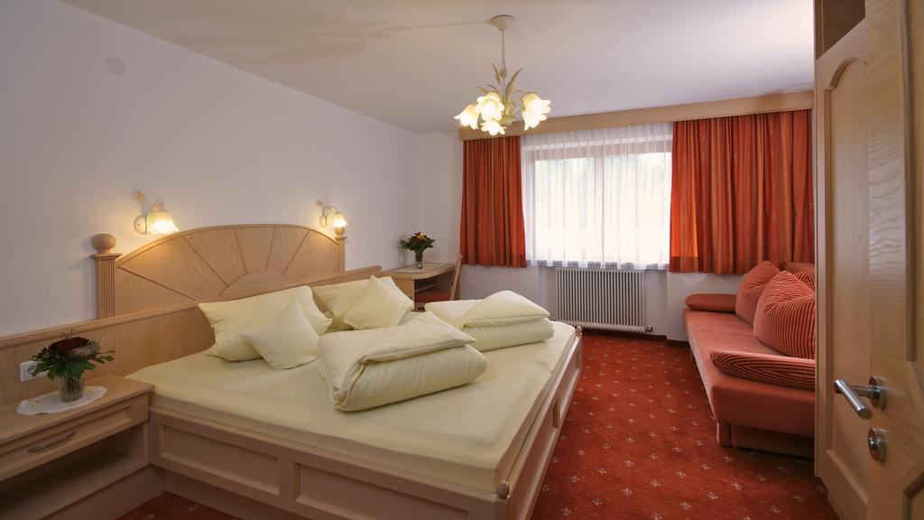 Komfort-Apartments Zufriedenheit Лойташ Номер фото
